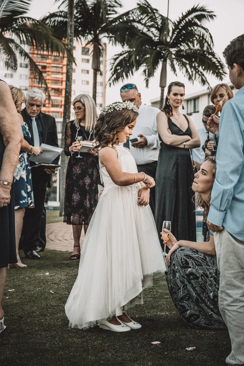 Elbise Modellerinde Renk Kontrastı ile Şıklığınızı Yaratın