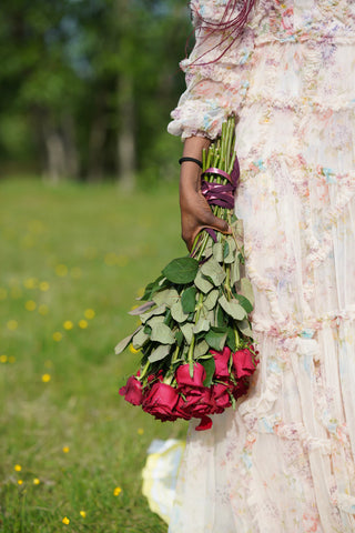 Özel Günler İçin Şık Elbise Modelleri ile Tarzınızı Yükseltin