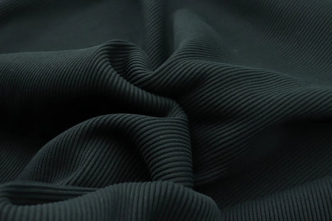 Şık Bodysuit'ler Dantel ve Parlak Detaylar ile Stilini Yükselt