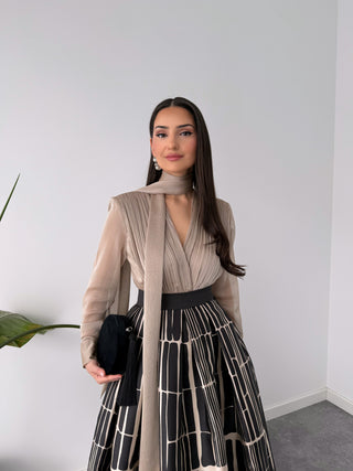 KRUVAZE MODEL DRAPELİ BODYSUIT VİZON