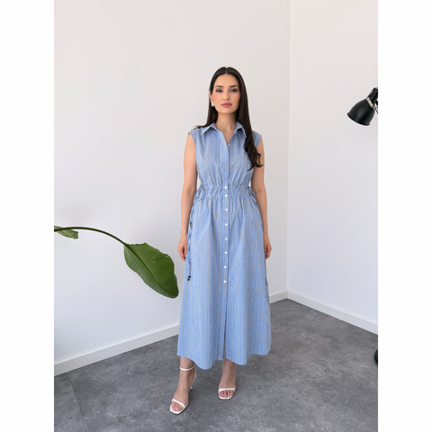 BELDEN AYARLI MAVİ ÇİZGİLİ KOLSUZ ELBİSE