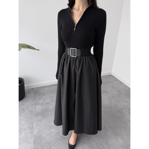 TRİKO GARNİLİ PARAŞÜT KUMAŞ ELBİSE SİYAH