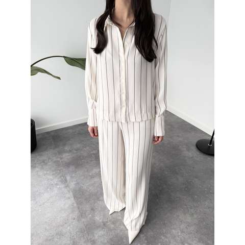 JOY ÇİZGİ DETAY DÖKÜMLÜ GÖMLEK