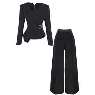 KRUVAZE MODEL YANDAN AKSESUAR DETAYLI TAKIM SİYAH