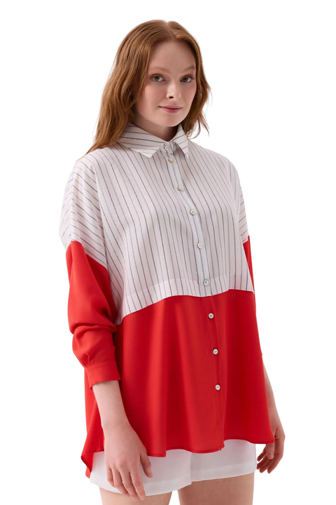 KIRMIZI BEYAZ ÇİZGİLİ KUMAŞ KARIŞIMLI GÖMLEK