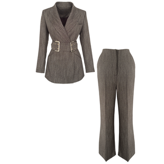 KEMER DETAYLI KRUVAZE TAKIM KAHVE