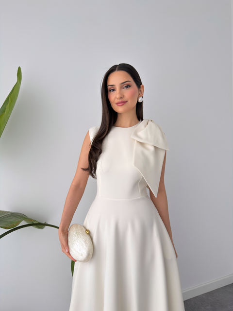 OMZU FİYONK DETAY KLOŞ ELBİSE EKRU