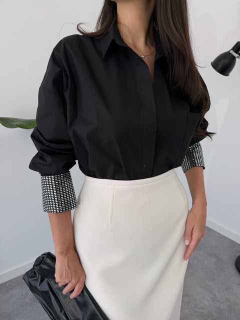 MANŞETLERİ TAŞLI OVERSİZE GÖMLEK SİYAH