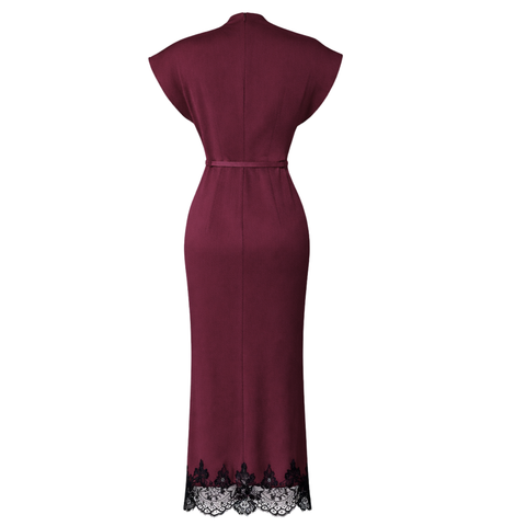 ETEĞİ DANTEL DETAY İNCİ KEMERLİ ELBİSE BORDO