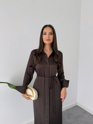 %100 RAYON SATEN IŞILTILI MAKSİ BOY GÖMLEK ELBİSE KAHVE