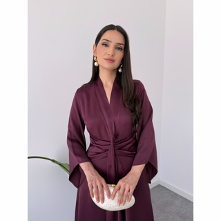V YAKA BEL DETAY PAMUK SATEN ELBİSE BORDO