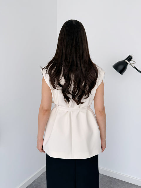 CEP DETAY BELİ KUŞAKLI YELEK EKRU