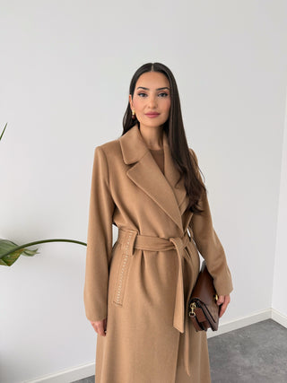 %60 YÜN İÇERİKLİ SÜS DİKİŞ DETAYLI KABAN CAMEL