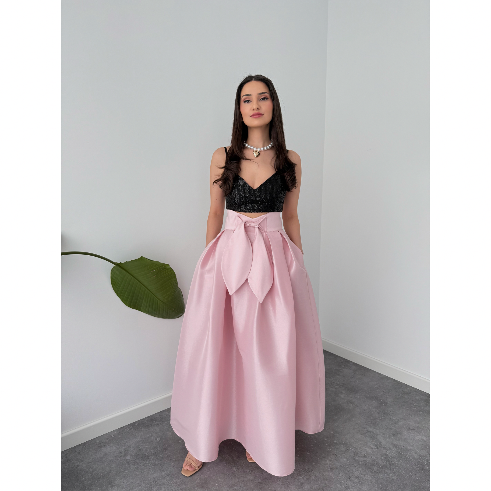 TIANA TAFFETA FABRIC SKIRT BLACK