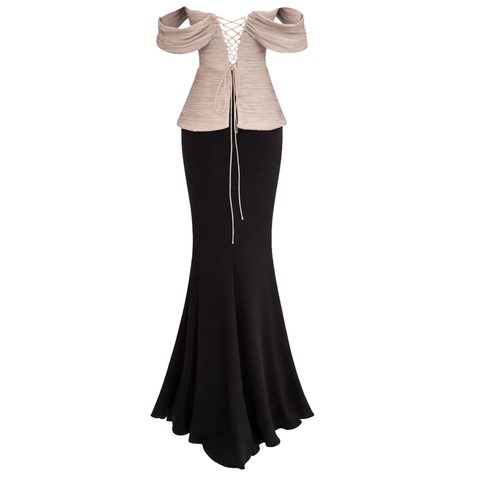 OMUZ DETAY BELE OTURAN UZUN ABİYE ELBİSE SİYAH